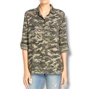 Beach Lunch Lounge Stylish Green Camouflage Long Sleeve Button Down Shirt
